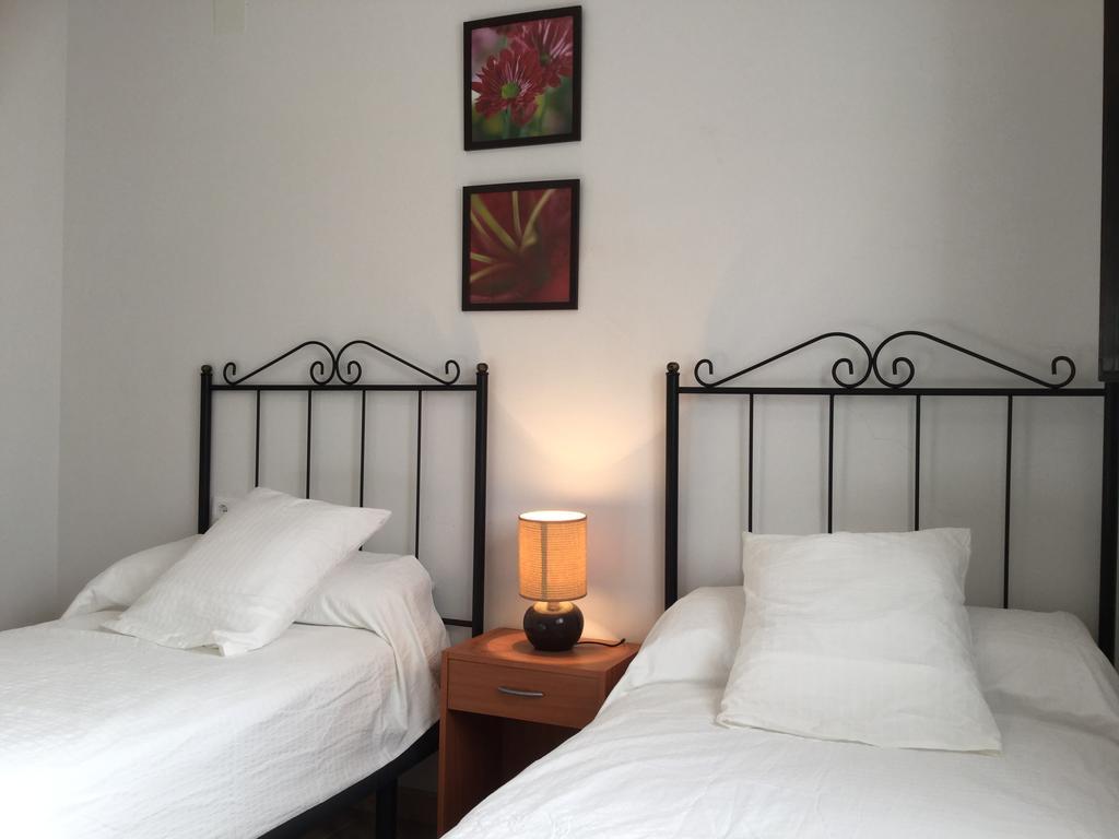 Velez Apartment Vélez de Benaudalla Eksteriør billede